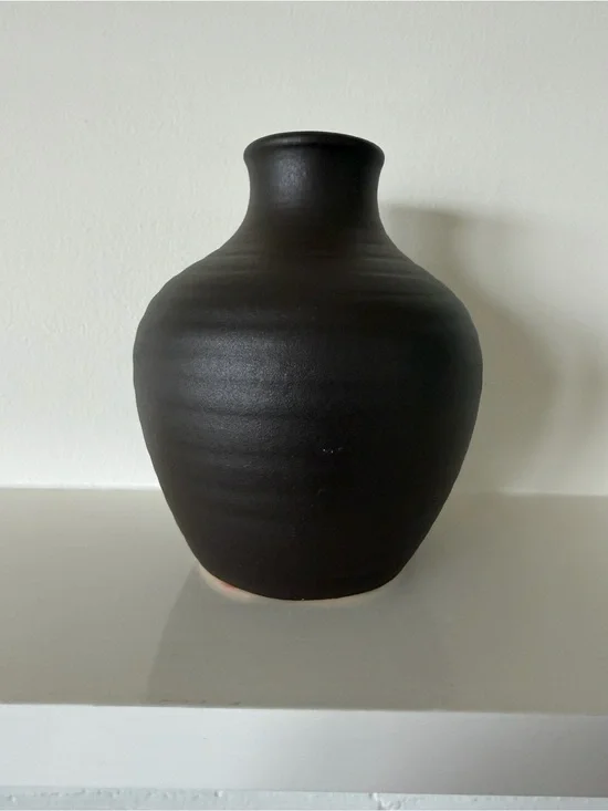 [NWT] Pottery Barn Urban Ceramic Vase