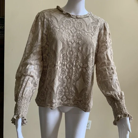ULTRA PINK Cute Floral Lace Beige Top Smocked Long Sheer Sleeve Mock Blouse L
