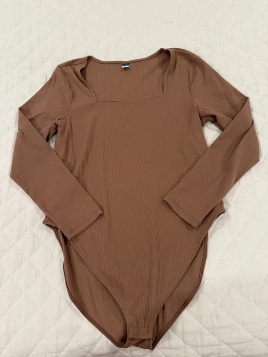Old Navy Ribbed Square Neck Long Sleeve Bodysuit - Brown