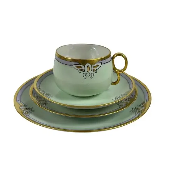 Art Nouveau Thomas Bavaria 4 Piece Luncheon Set Light Green w/Purple & Gold Rim