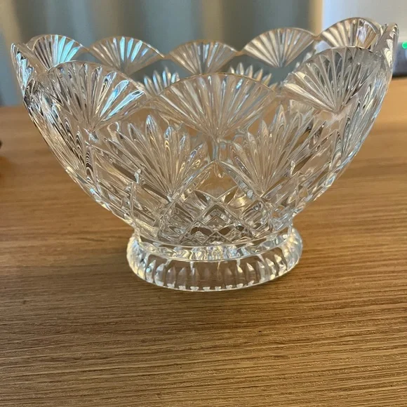 Vintage Pressed Glass Candy Dish Bowl - Fan & Diamond Design - 6”L 4.5”W 4”H