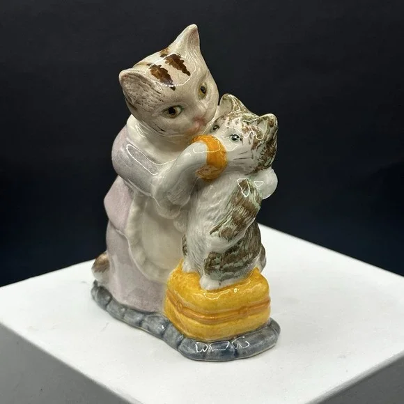 BEATRIX POTTER'S - Tabitha Twitchit and Miss Moppet Beswick‎ England