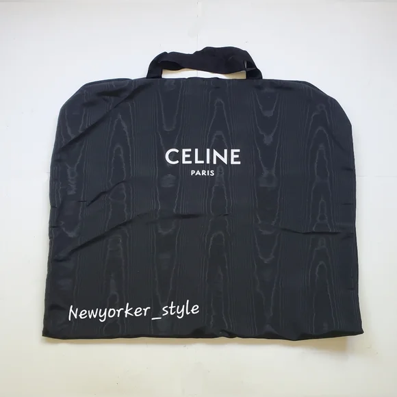 (Sale)Celine Paris foldable garment bag Brand New