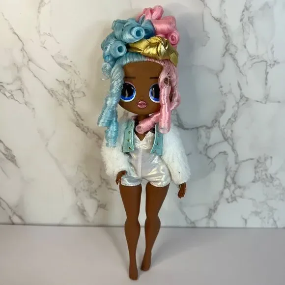 LOL Surprise OMG Sweets Doll – Blue & Pink Hair‎