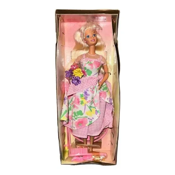 Barbie Spring Petals Barbie Blonde Avon Exclusive 1996 Mattel 16746 New NIB