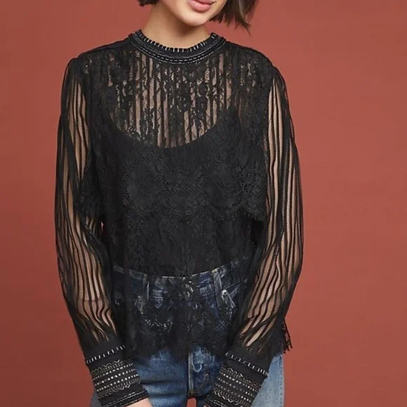 Bl-nk London Mileena Lace Top size S NWT