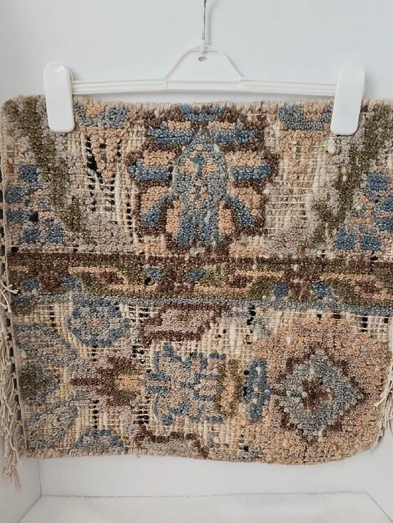 Pottery Barn NWT Ellen Handknotted Wool Jute Blend Fringe Accent Rug