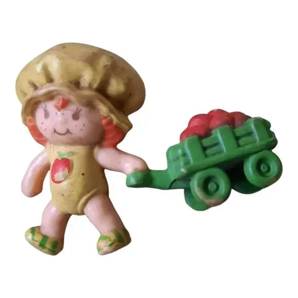 1982 Strawberry Shortcake Apple Dumplin & Fruit Cart 2