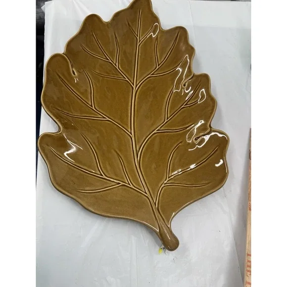 Pottery Barn Brown‎ Harvest Leaf 2 0 x 12 1/2 Inch Ceramic Platter