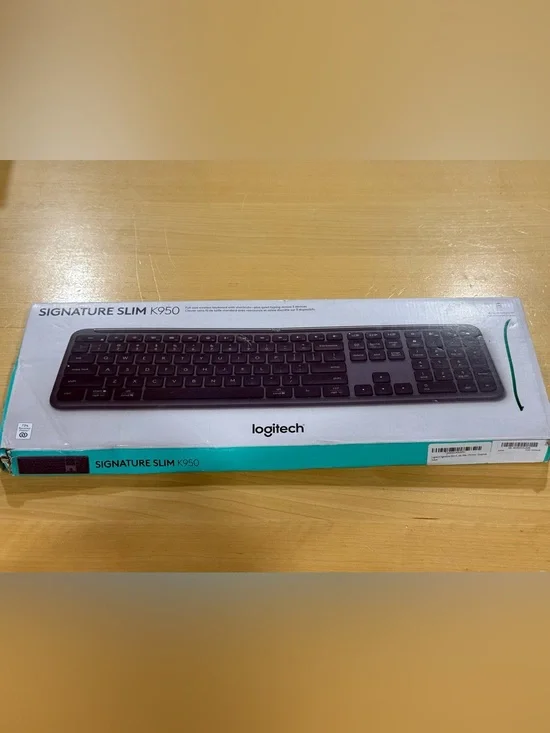 Logitech K950 Signature Slim Wireless Keyboard Graphite New (open Box)