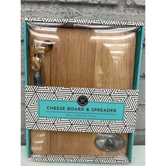 Modern Expression Cheese Board and Spreader Gift Set