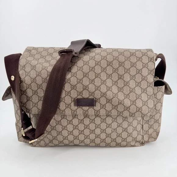 Gucci GG Supreme Baby Diaper Messenger Bag FLAWS