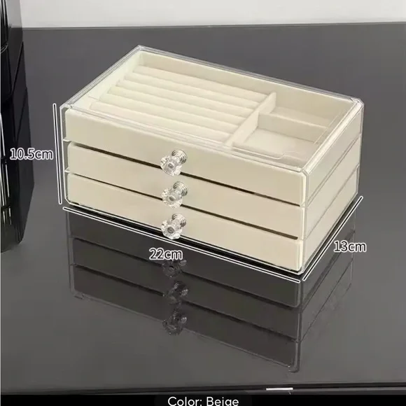 Chic White Jewelry Organizer with Clear Lid and Multiple Compartments 0226