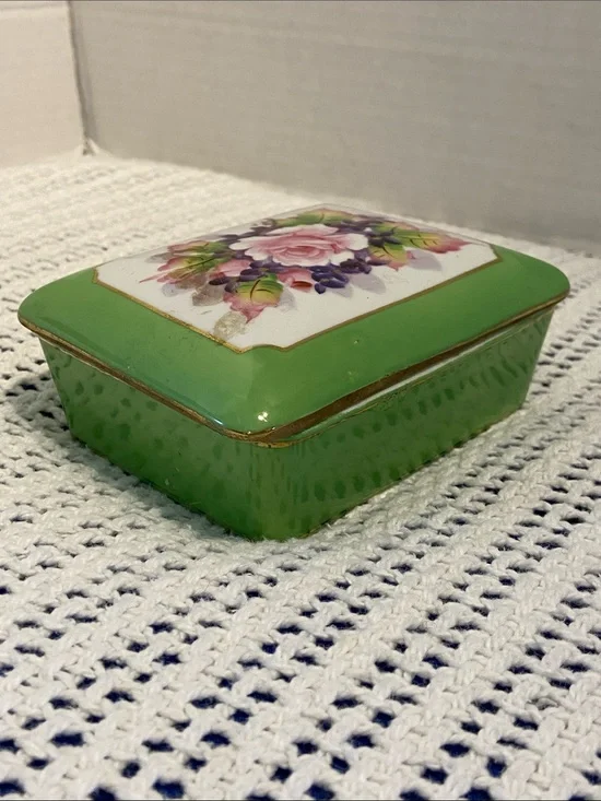 Handpainted Narco Imperial China from Japan Porcelain Green Floral Trinket Box
