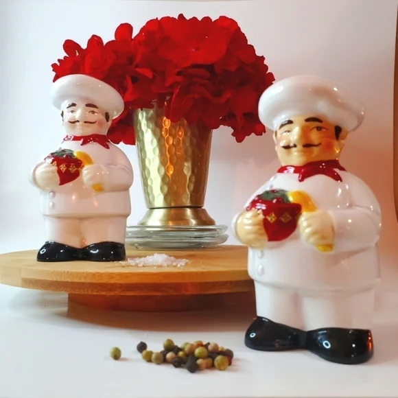 Salt & Pepper Shakers Chubby Italian Chef Jennifer Brinley Ceramic Cooking S&P
