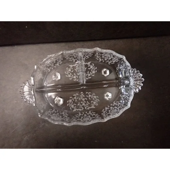 Vintage‎ Fostoria Clear Navarre Etched Footed Baroque Glass Divided Relish Dish