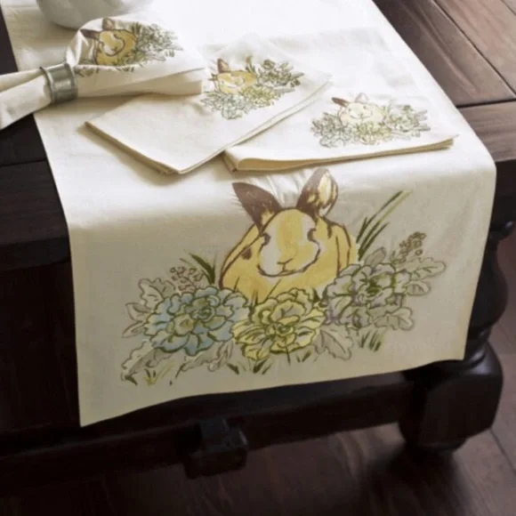 Pottery Barn Bunny Linen Blend Dinner Napkins