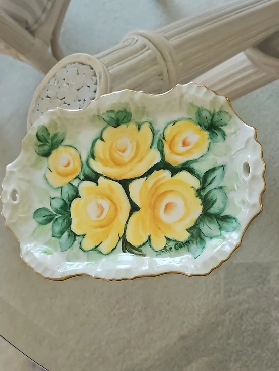 Beautiful Vintage Hand-Painted Yellow Roses Porcelain Serving Tray/Platter