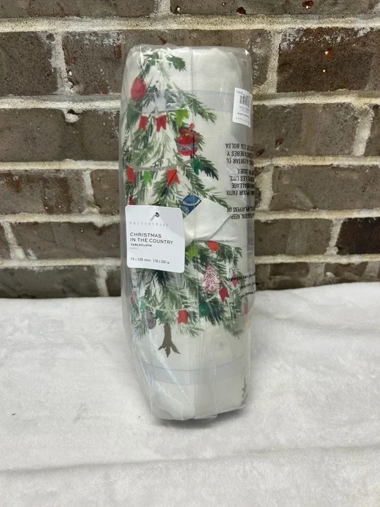 Pottery Barn Christmas in the Country Tablecloth 70