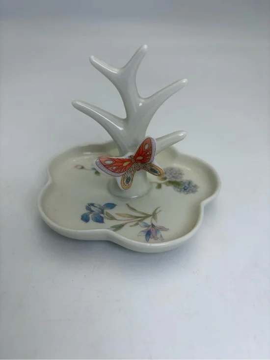 Vintage Porcelain Ring Holder Trinket Dish with Charming Butterfly Detail
