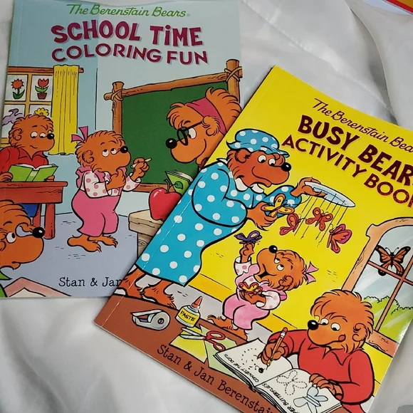 The Berenstain Bears Coloring and‎ Activity Book Set