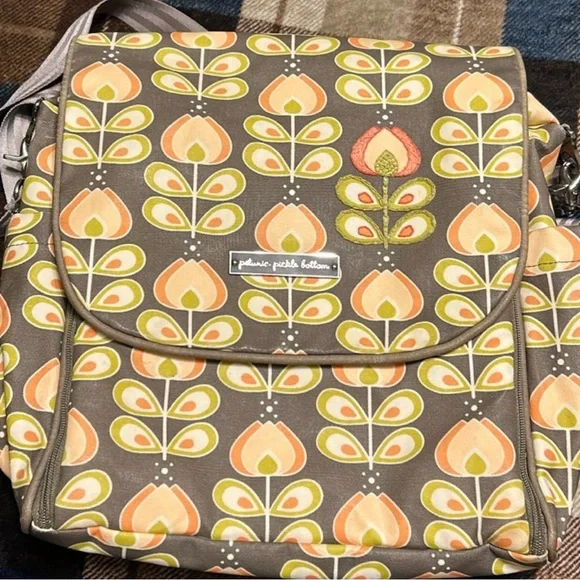 Petunia Pickle Bottom Floral Pattern Baby Bag / Diaper Bag Backpack