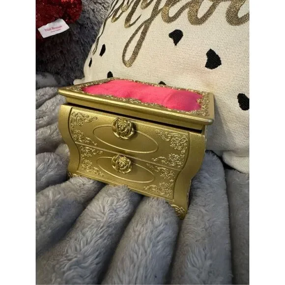 gorgeous antique look gold & satin jewelry dish trinket tray box betsey johnson