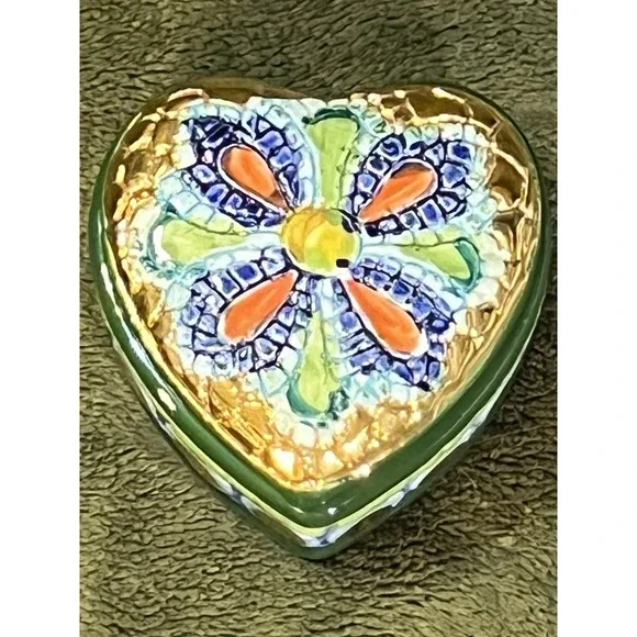 Lavorato A Mano In Oro Zecchino Mosaic Heart Trinket Box Hand painted Gold(1969)