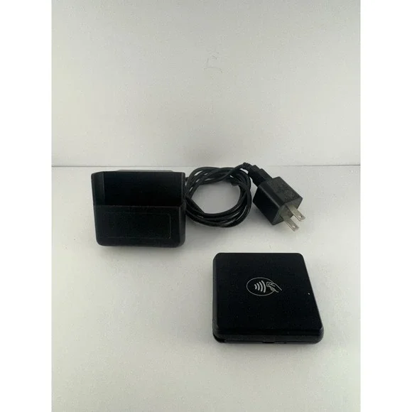BBPOS CHB2A Chipper‎ 2X BT Bluetooth NFC Card Reader 2AB7X-CHB2X W/ Dock