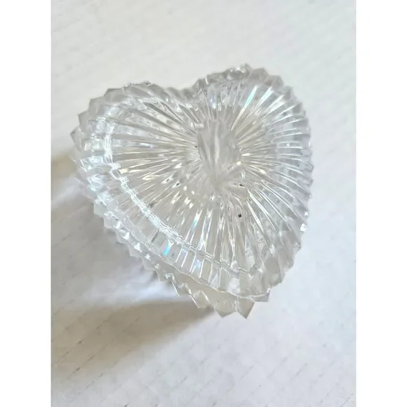 WATERFORD Heart Jewelry Trinket Lead Crystal Box with Chip 3