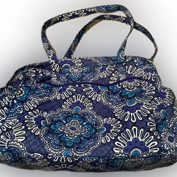 Vera Bradley Quilted Blue Floral Travel Tote Diaper Bag Carryall NWT