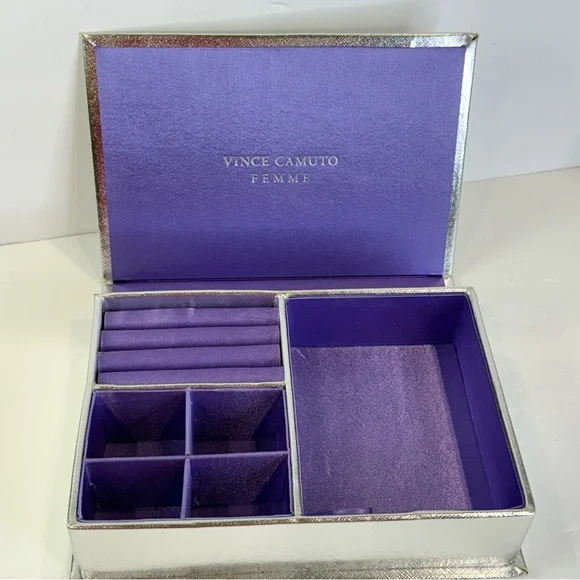 🆕 Vince Camuto Jewelry Box Silver Metallic Purple Satin Organizer Case