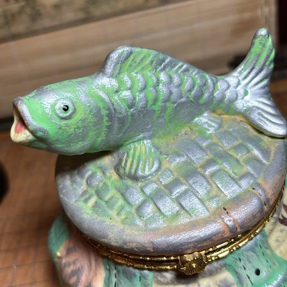 Ceramic Fish Top Basket Trinket Box 5”Lx5”Wx5”H EUC China Earthy Neutral Fun