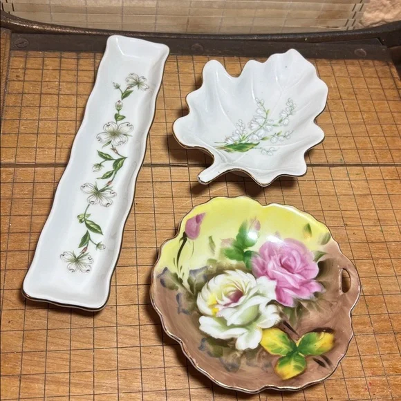 Lefton China 3 Dishes Lily of the Valley Leaf, Dogwood Tray Shape, Floral Design