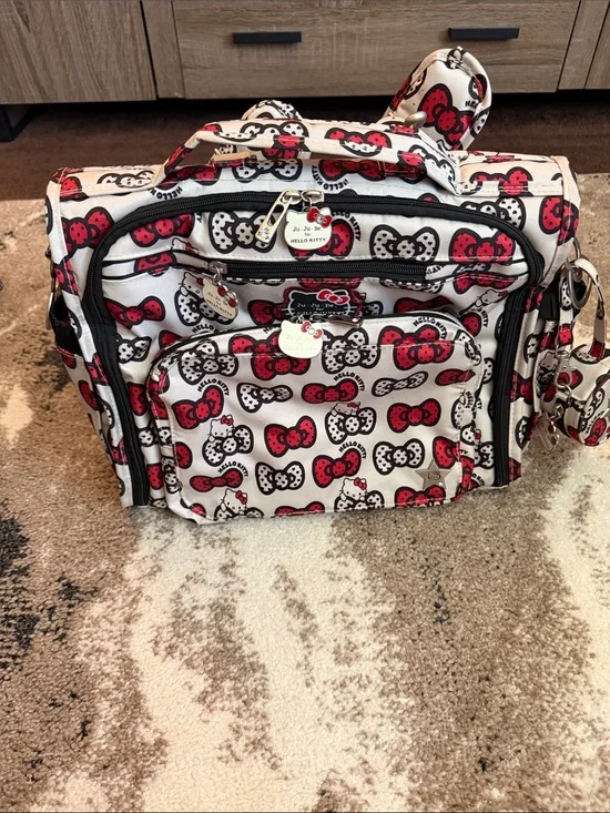 Ju-Ju-Be Hello Kitty Bow Print Bag - Red, Black & Cream