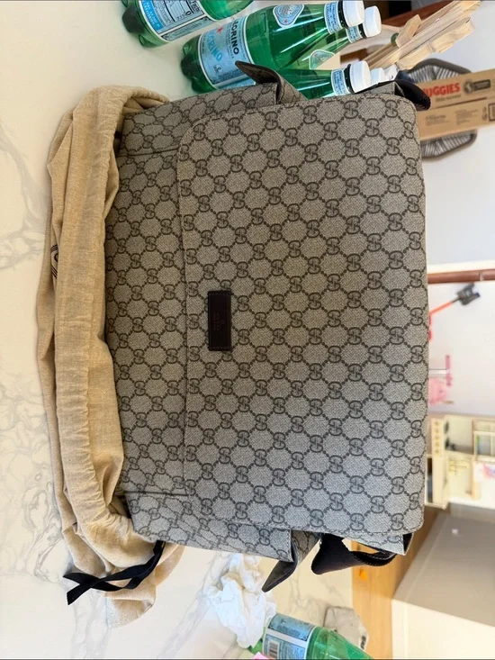 Gucci Beige/Brown GG Canvas Crossbody Messenger