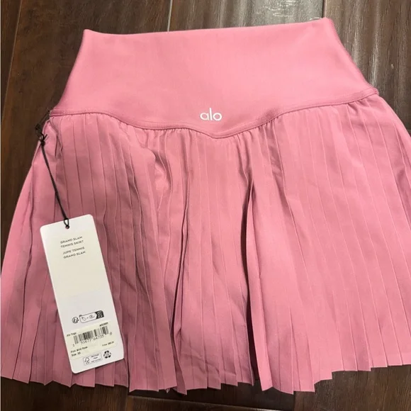 ALO Yoga Pink Pleated Tennis Skirt