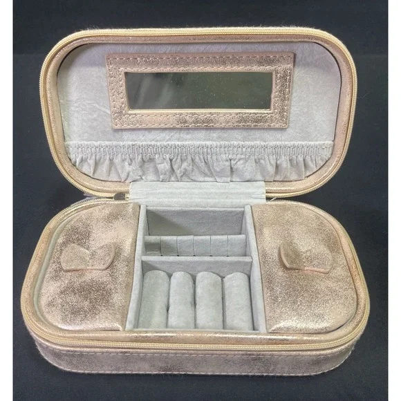 Cynthia Rowley Zip‎ Around Travel Jewelry Case