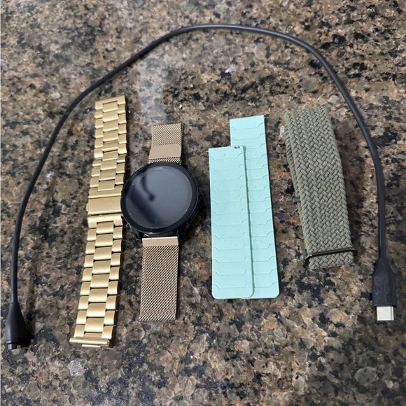 Garmin Venu 3 Smartwatch with Accessories