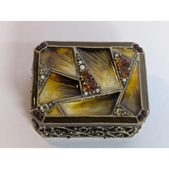 Small Jeweled Trinket Box‎
