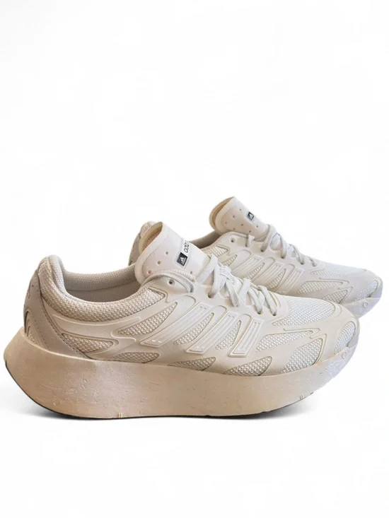 adidas Adizero Aruku Triple White Sneakers Size US Men 9.5/ Wmn 10.5 (NEW)