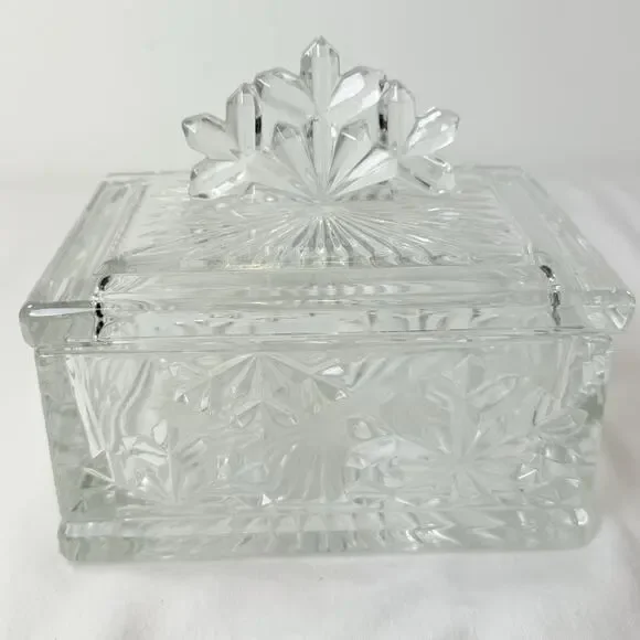 Luminary Pressed Glass Holiday Snowflake Covered Candy Trinket Dish