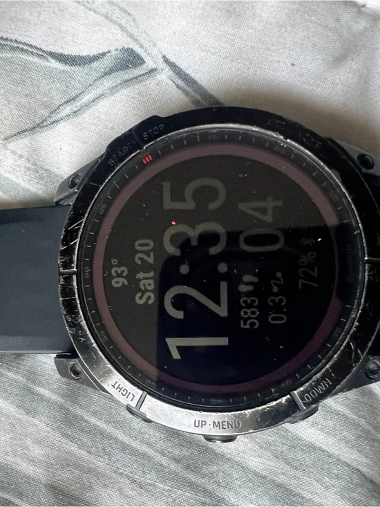 Garmin Fenix 7X Sapphire Solar 51mm Black Smartwatch. Flashlight on this watch.
