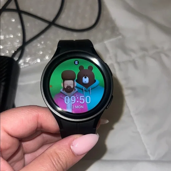 Samsung Galaxy 45MM Black Smartwatch with LTE and GPS with 20mm rubber strap