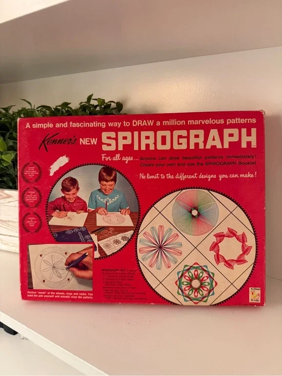Kenner New Spirograph Complete Drawing Set Original Box Booklet Paper 1960s. VTG
