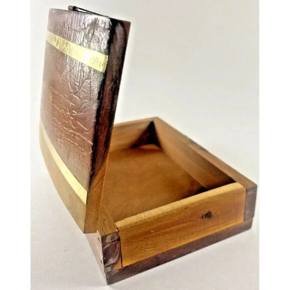 Cedar Wood Trinket Jewelry Box Brass Inlay Rustic Hinged Wooden Storage VTG