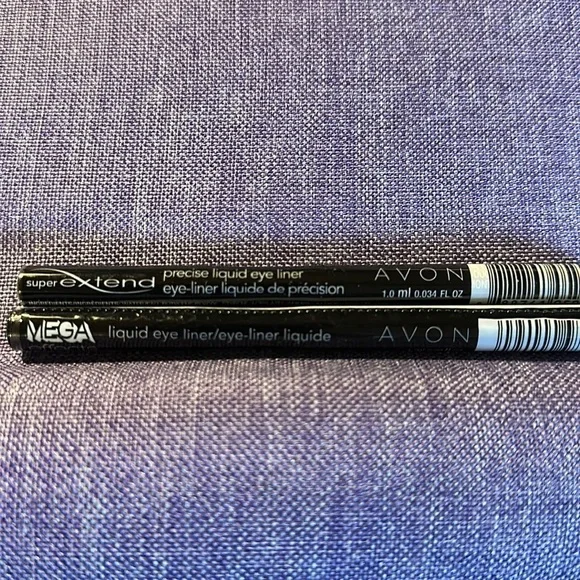 NIP 2 “black noir” Mega Effects liner and Super Extend black liquid eyeliner