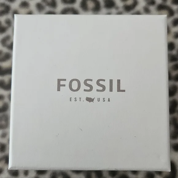 Fossil Solid White Cardboard Paper Packaging Watch Storage Box with Watch Pillow