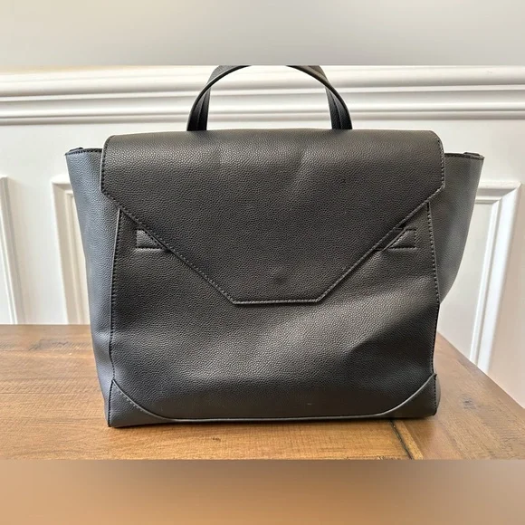The Honest Company Gray Baby Bag