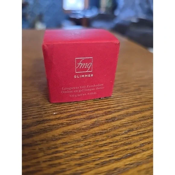 Avon fmg Glimmer Longwear Gel Eyeshadow- Bronze Butterfly